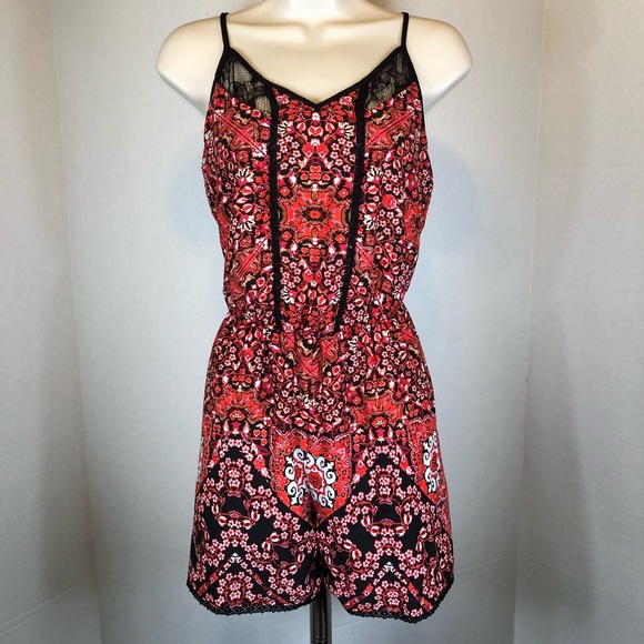 XOXO Pants - PRICE DROP NWT XOXO ROMPER